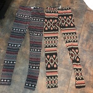 B_Envied 2 pair printed leggings size small